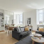 Iflat Contemporary Elegant Skyline In Rome